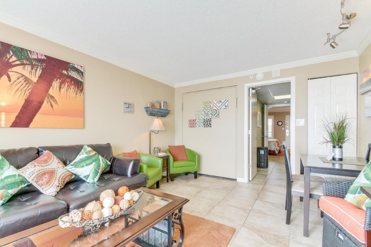 Oceanfront Condo W Balcony Minutes Walk To The Beach Myrtle Beach Exterior photo